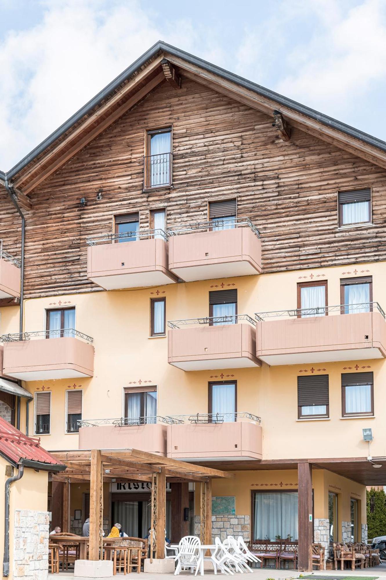 Hotel Vescovi Ασιάγκο Εξωτερικό φωτογραφία